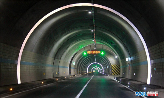<b>四川泸州：叙古高速27日零点正式通车 结束古蔺不通高速历史</b>
