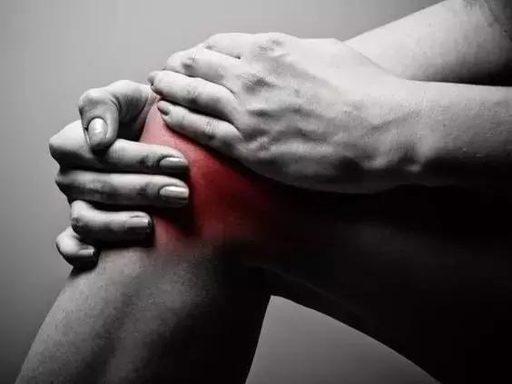 <b>健康讲堂：跑步受伤，冰敷还是热敷？</b>