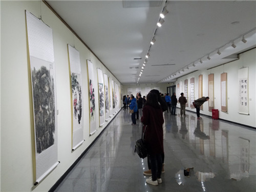 河北：举办京津冀“同心迎冬奥”书画作品巡展开展