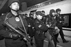 西安男子被告知卷入“洗钱案” 不敢声张被骗走952万