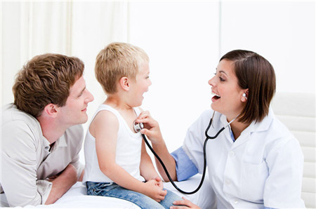 <b>手把手教你怎么带宝宝看病</b>