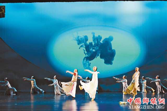 <b>舞剧《人生若只如初见》在渝上演</b>