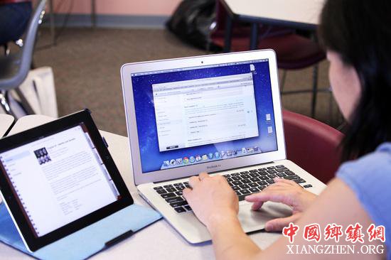 <b>让新就业形态更好地生长</b>