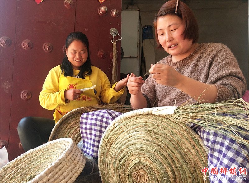 <b>郯城：农家女用“一根稻草”拉动了亿元经济</b>