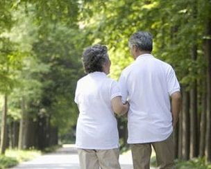 <b>国家卫健委：2018年我国人均预期寿命77岁</b>