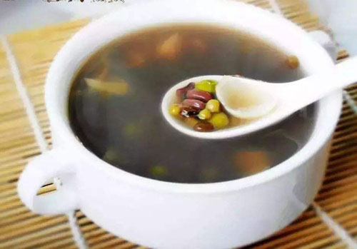 <b>盛夏清热有妙招 这些食物帮你安然度夏天</b>