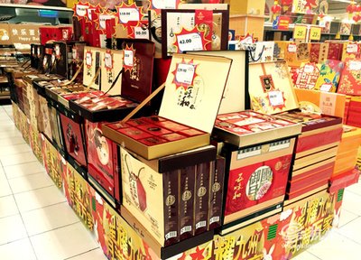 <b>治理过度包装，紧盯中秋月饼还不够</b>