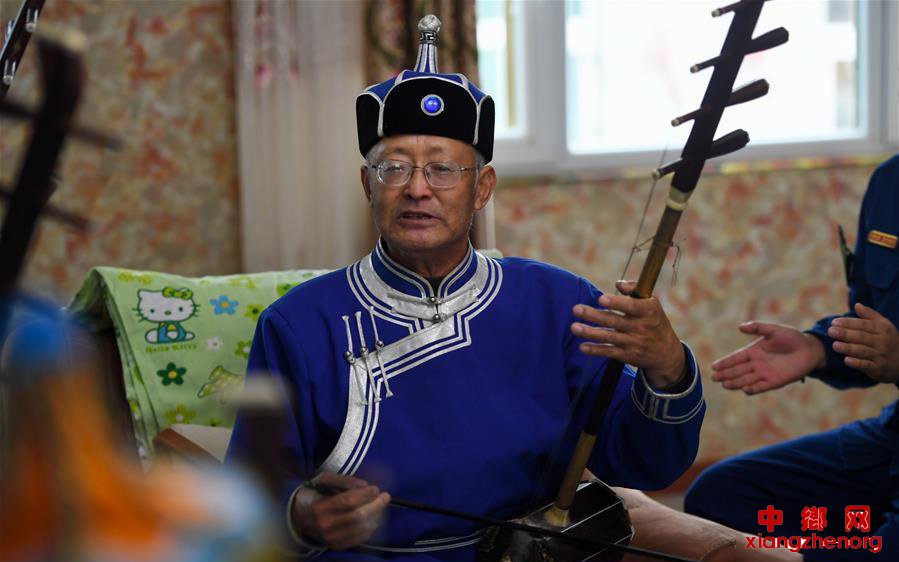 蒙古族曲艺“好来宝” 草原深处唱消防