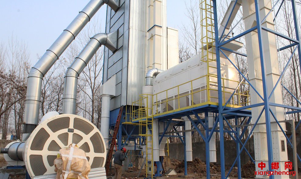 <b>安徽界首：芦村粮站新增一台烘干机</b>