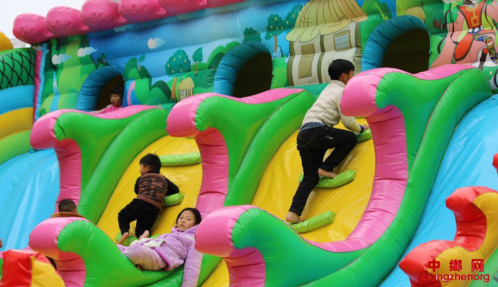 安徽界首：喜迎新年到来