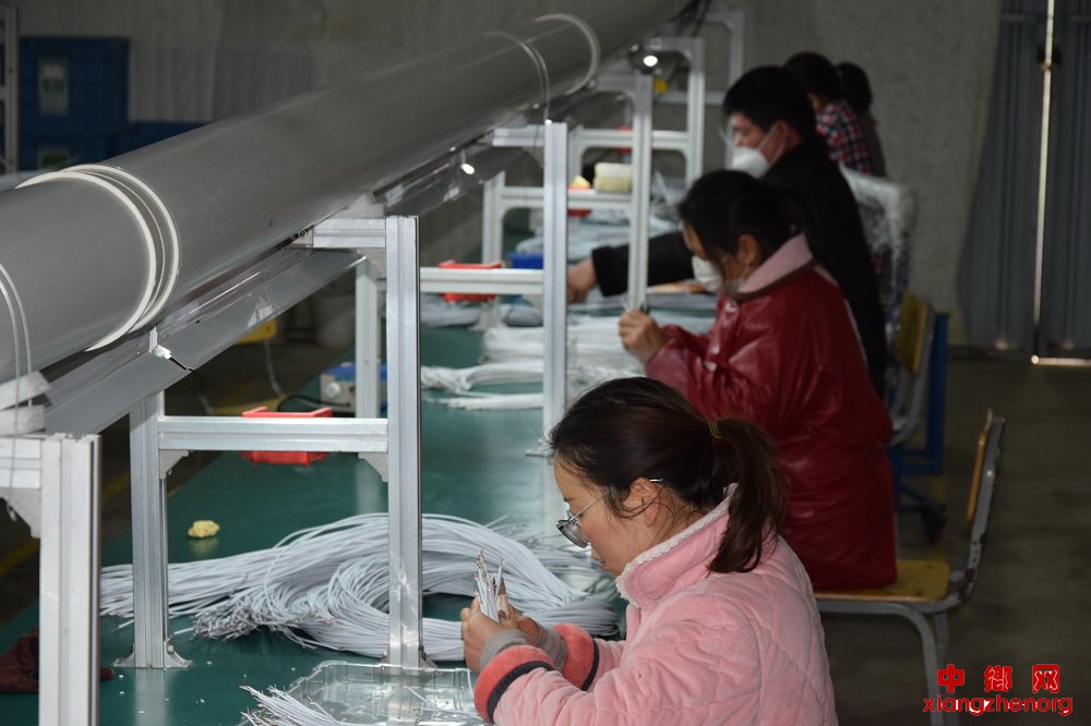 <b>安徽省亳州市谯城区：扶贫车间复工了</b>
