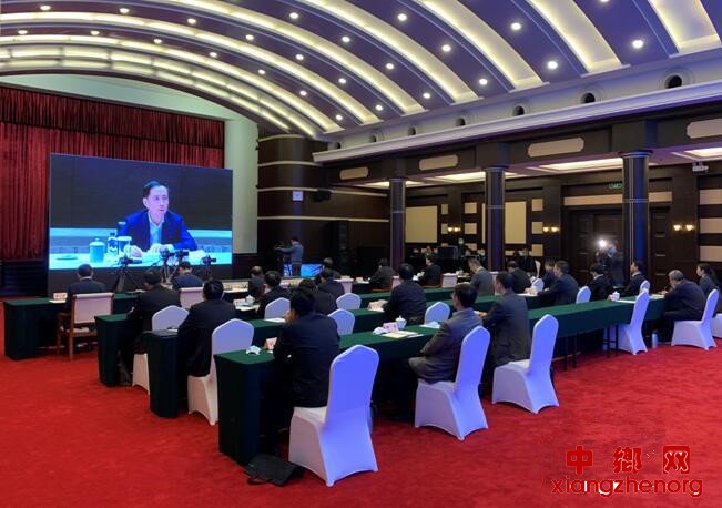 <b>阿里巴巴将在重庆建立20个产地直播基地助渝货外销</b>