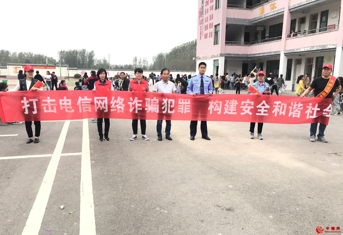 <b>安徽亳州芦庙镇：打好“预防针” 上好  防范电信网络诈骗“实践课”</b>