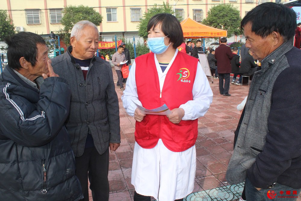 <b>安徽界首芦村中心卫生院志愿服务受点赞</b>