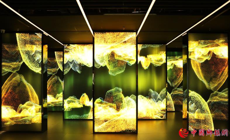 成都地铁首个文化主题美学空间亮相