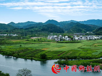 继续把生态文明建设放在突出地位