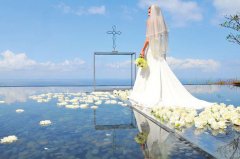 <b>明星都爱这里 梦中的结婚圣地—巴厘岛</b>
