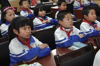 民办学校违规招生 百余中学生被取消学籍