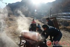 <b>初旭：乡村腊月</b>