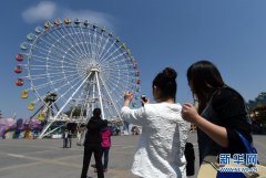 <b>北京石景山游乐园29岁高龄摩天轮即将“退役”</b>
