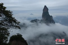 <b>浙江神仙居云海美景宛若仙境</b>