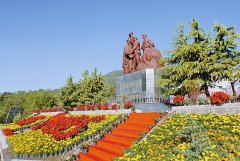 <b>红色文化搅热凉山红色旅游</b>