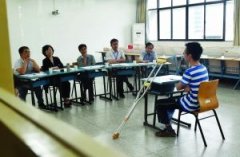 <b>高校自主招生面试考题:鸡蛋碰石头何时不会破</b>