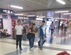 <b>起底北京医托团伙：患者消费万元 医托提成7千</b>