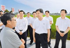 <b>促进农业转型升级 推动现代农业建设</b>