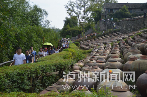 参观先市酱油酿造厂