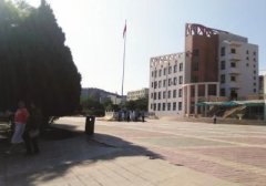 <b>兰州一中学20多名学生中毒 疑同班同学投老鼠药</b>