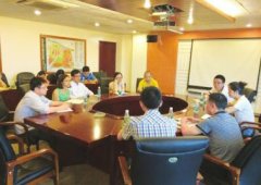 <b>成都招聘24名乡村规划师 年薪10万拥有“一票否决权”</b>