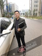 <b>大学读了个冷门专业蜂学 却凭专业知识年入4000万</b>