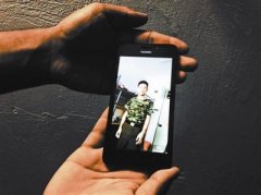 <b>河南2所高中被指互抢生源 大一新生因学籍自杀</b>