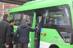 <b>泸州石寨农村公交全覆盖 5万群众出行不再难</b>