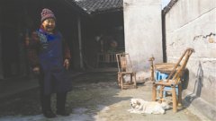 <b>四川首例“常回家看看”案生效近3年 唤醒亲情</b>
