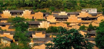 <b>丽水成浙江首个乡村建设转型试点</b>
