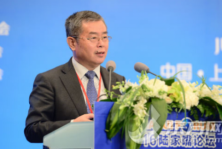 <b>李扬：人民币加入SDR对全球金融产生重大影响</b>