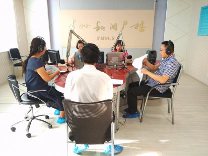 “万名农业专家服务‘三农’行动”联席办成员单位领导做客阳光“