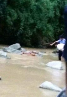 四川古蔺河现“烧焦”赤裸女尸 警方：并非他杀