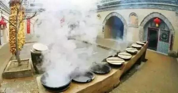 【奇闻】中国有个神秘的村庄，村民在地下住了4000年!