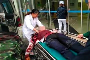 扬州校园发生悲剧 一男生颈动脉被割破身亡(图)