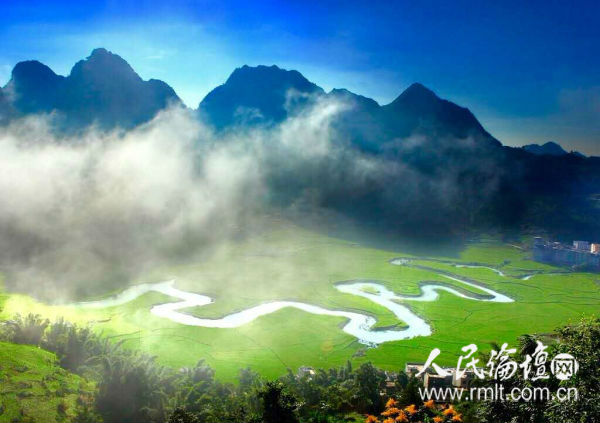 （图一）巴马“命”字河