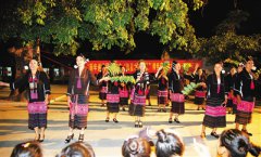 海南东方：慢舞清唱黎家欢