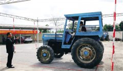 海南昌江50名农民 免费学驾驶技术