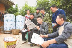四川纳溪：村书记葛鹏程全力打造“网红村”