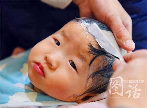 二月二龙抬头剃胎发 被宝宝们的表情包萌翻