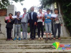 乡村教师农加贵：31年扎根“麻风村”　甘当大山孩子领路人