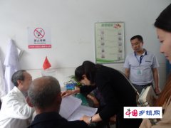 <b>四川：泸州市卫计委到石寨镇检查国家卫生乡镇创建工作</b>