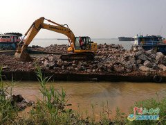 <b>江西彭泽：新一轮强降雨致210个乡镇受灾</b>